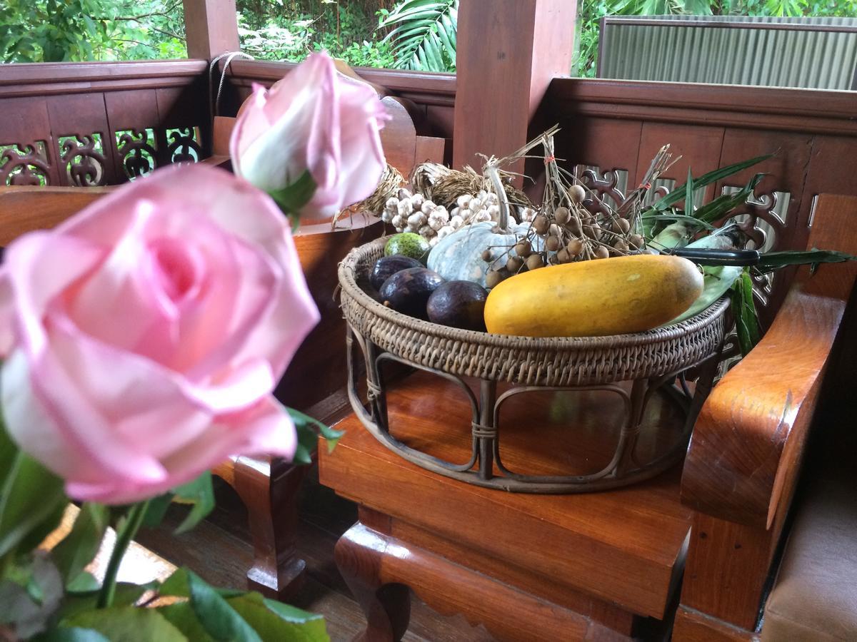 The Local Mae Hong Son Appartement Buitenkant foto