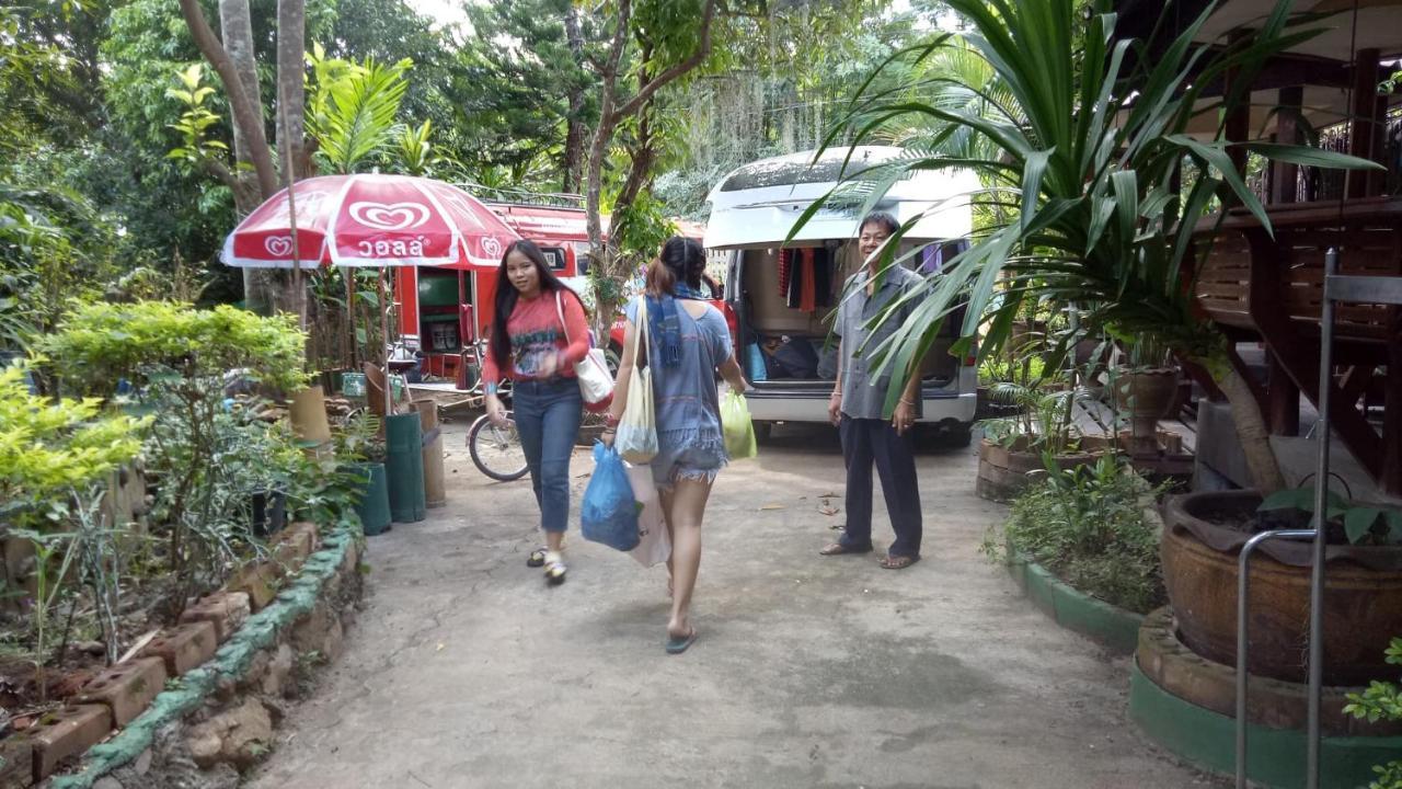 The Local Mae Hong Son Appartement Buitenkant foto