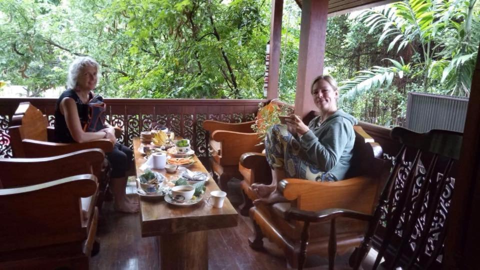 The Local Mae Hong Son Appartement Buitenkant foto