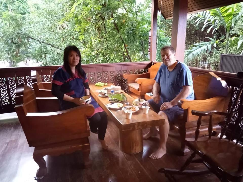 The Local Mae Hong Son Appartement Buitenkant foto