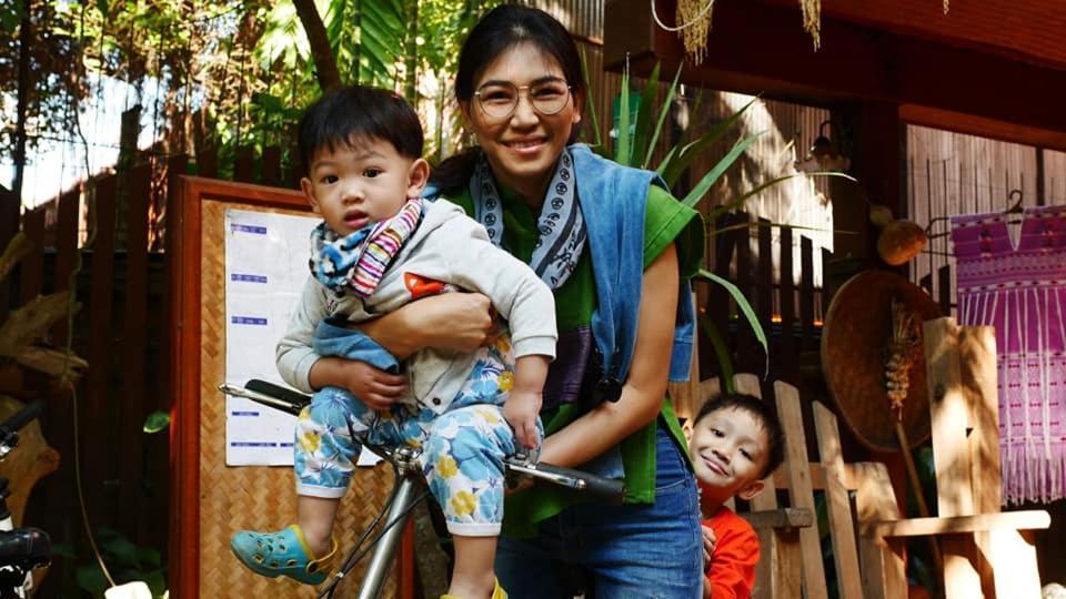 The Local Mae Hong Son Appartement Buitenkant foto
