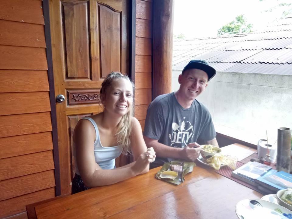 The Local Mae Hong Son Appartement Buitenkant foto